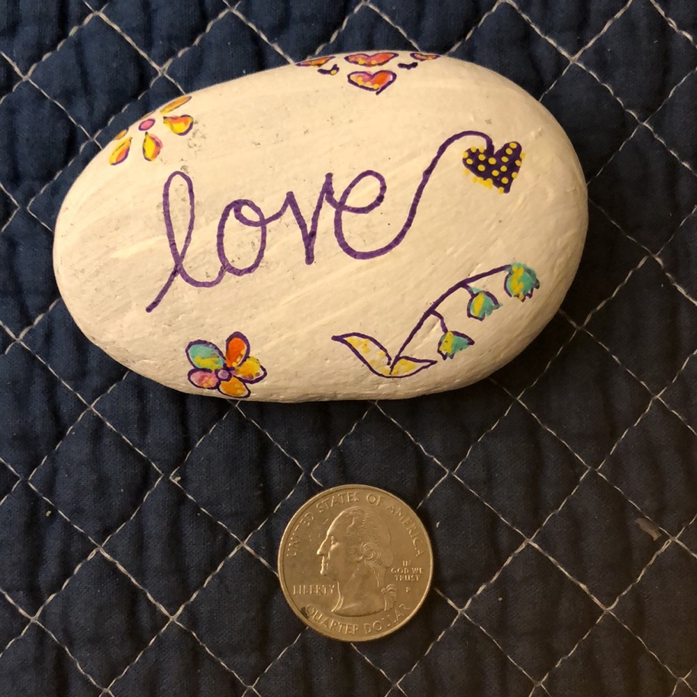 SENDING LOVE HAND PAINTED ROCK - Picture 8 of 10